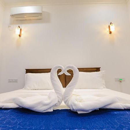 D Marit Motel Негомбо Екстер'єр фото